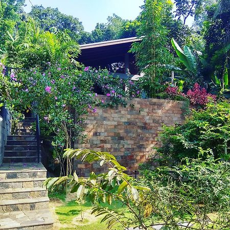 Nisala Villa, Kandy Ranawana 외부 사진